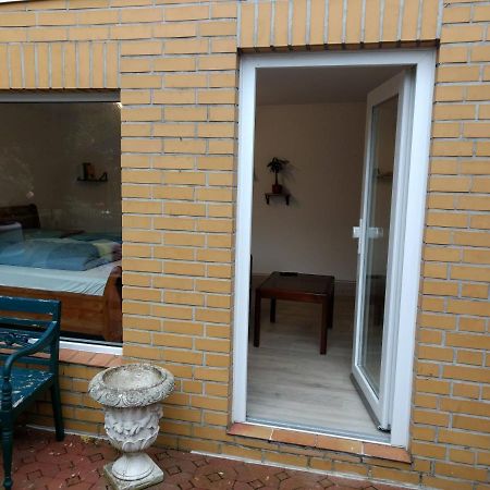 Ruhige, Gemuetliche 1-Zimmer Gartenwohnung Fuer 2 Erwachsene Lübeck Exteriér fotografie